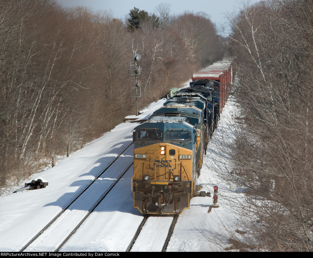 CSXT 468 Leads M427 into Rigby Yard